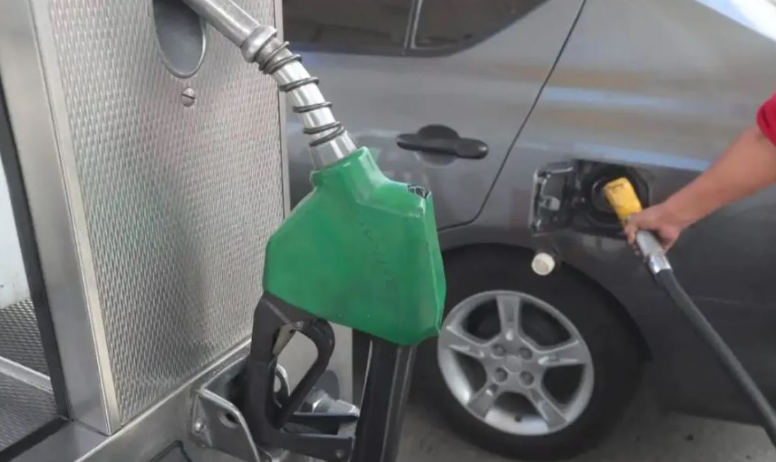 combustibles bomba de gasolinera