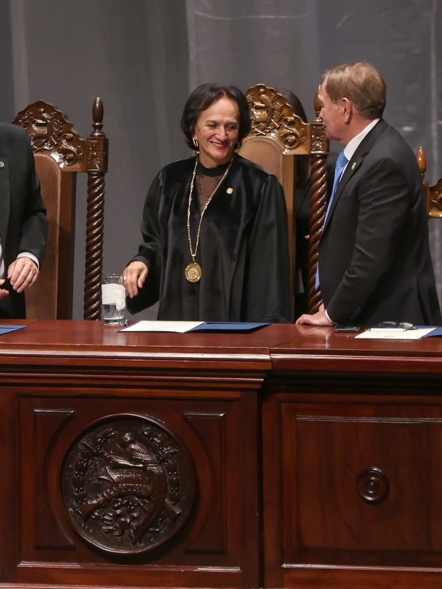 Anabella Morfín asume presidencia de la CC