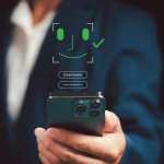 Mujeres en Petén denunciaron una estafa con víveres, tras entregar su DPI y fotografías, datos que fueron usados para gestionar créditos digitales sin su consentimiento. (Foto, Prensa Libre: ShutterStock).