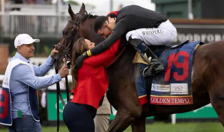 José Hernández, el guatemalteco detrás de Golden Tempo, hace historia en el Derby de Kentucky 2