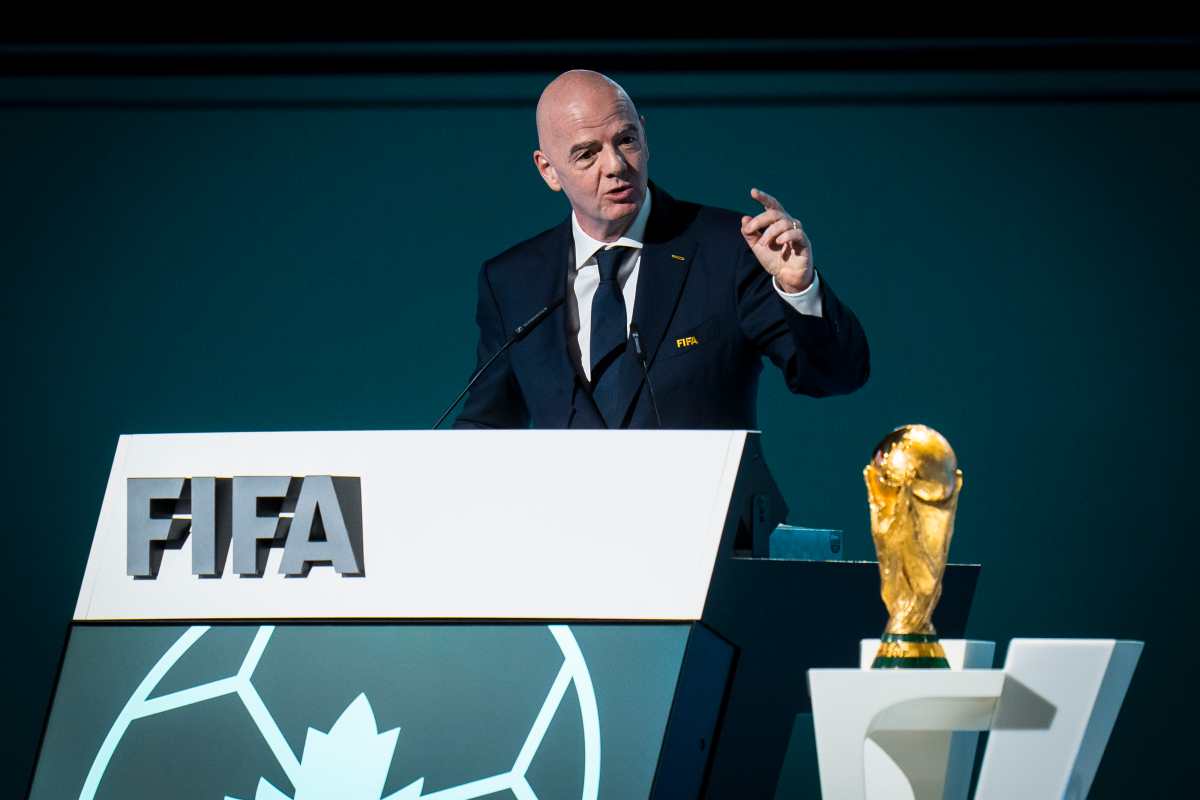 Vancouver (Canada), 01/05/2026.- FIFA President Gianni Infantino speaks at the podium during the 76th FIFA Congress 2026 in Vancouver, Canada, 30 April 2026. EFE/EPA/BOB FRID