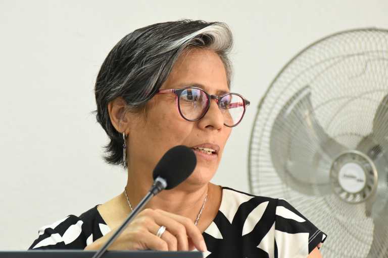 Juicio contra Claudia González se aplaza hasta 2