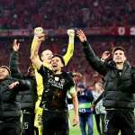 Los parisinos clasificaron a su segunda final consecutiva de la Champions League tras empatar 1-1 en el Allianz Arena, avanzando con un global de 6-5 para enfrentarse al Arsenal el 30 de mayo en Budapest. (Foto Prensa Libre: EFE/EPA/RONALD WITTEK).