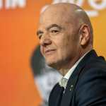 AME1914. NUEVA YORK (ESTADOS UNIDOS), 14/05/2026.- El presidente de la FIFA, Gianni infantino, reacciona durante la presentación de los artistas que participarán en el espectáculo de la final de la Copa Mundial de la FIFA 2026, este jueves, en Nueva York (Estados Unidos). EFE/ Angel Colmenares