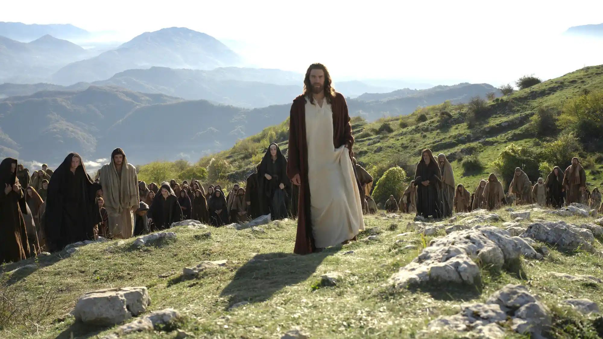 MADRID, 22/05/2026.- La secuela de 'La Pasión de Cristo' ('The Passion of the Christ') de Mel Gibson, llegará dividida en dos películas y se estrenarán en 2027 y 2028, según señala Variety. El actor y director ha presentado las primeras imágenes del nuevo proyecto, que se titula en inglés 'The Resurrection of the Christ' ('La resurrección de Cristo'). La película original llegó a los cines en 2004. La primera parte del proyecto se estrenará el 6 de mayo de 2027 y la segunda llegará a los cines el 25 de mayo de 2028, ambos lanzamientos han sido aplazados respecto a las fechas inicialmente previstas. EFE/ Diamond Films *****SOLO USO EDITORIAL/SOLO DISPONIBLE PARA ILUSTRAR LA NOTICIA QUE ACOMPAÑA (CRÉDITO OBLIGATORIO) *****