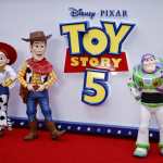 LONDON (United Kingdom), 28/05/2026.- (L-R) Toy Story characters Jessie, Woody and Buzz Lightyear arrive for the launch event for 'Toy Story 5' at Odeon Luxe Leicester Square in London, Britain, 28 May 2026. The film opens in cinemas on 19 June 2026. (Reino Unido, Londres) EFE/EPA/TOLGA AKMEN