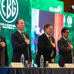 Juan Luis Fonseca vicepresidente de la ABG; Álvaro González Ricci, presidente del Banguat; Luis Contreras presidente del Congreso de la República; Saulo De León Durán jefe de la SIB y Juan Carlos Monroy Veliz intendente de la IVE durante la realización del XXIII Congreso Regional para la Prevención del Lavado de Dinero y Financiamiento del Terrorismo (Cladit), organizado por la Asociación Bancaria de Guatemala (ABG). (Foto Prensa Libre: Cortesía: Banguat)