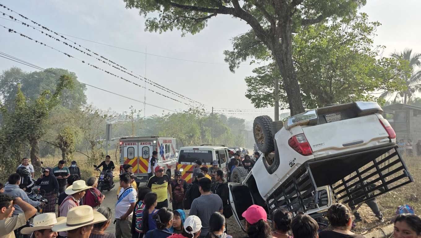 Accidente picop Rabinal Baja Verapaz 25 heridos