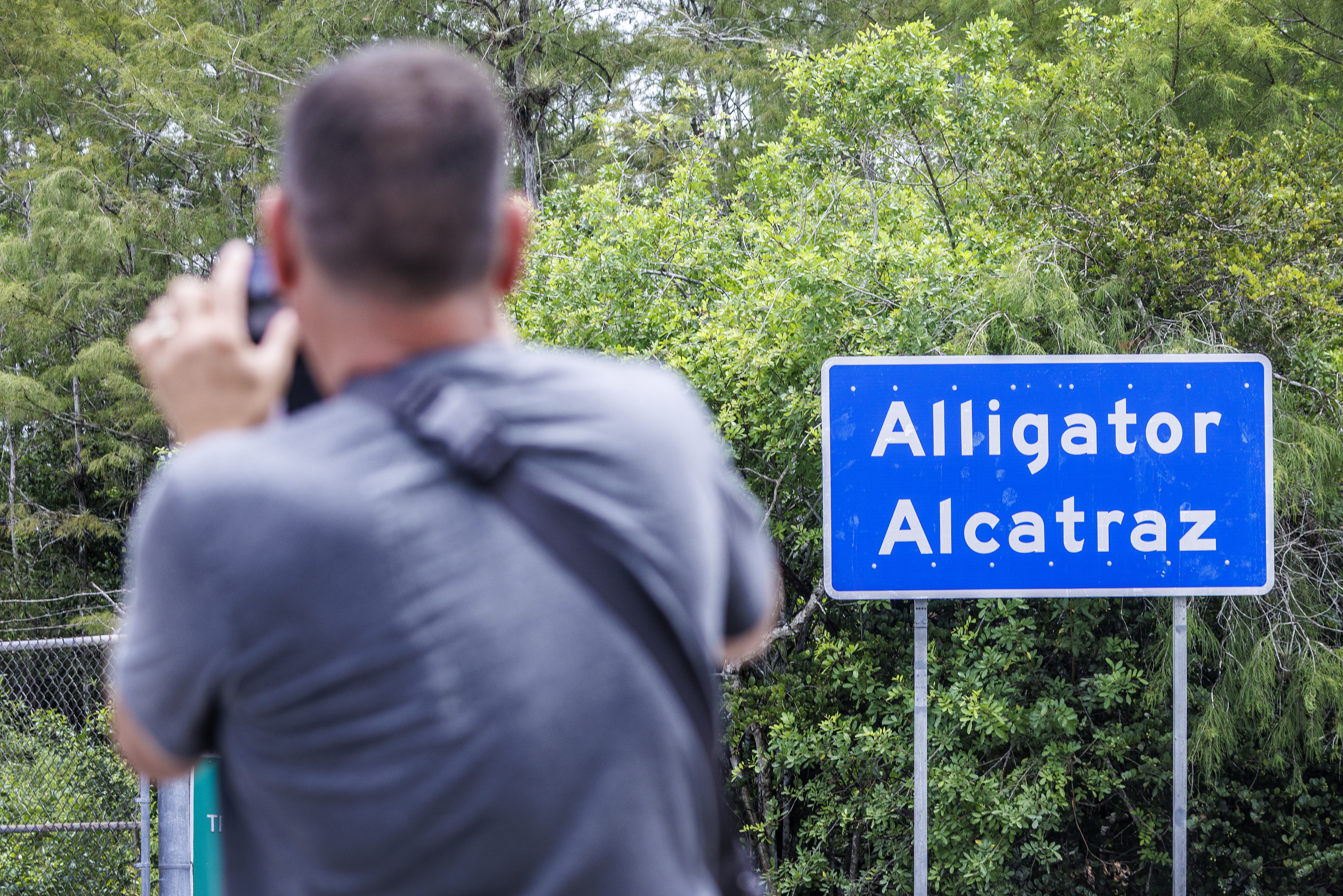 ¿El fin de “Alligator Alcatraz”? Por qué Florida y el gobierno de Trump evalúan el cierre del centro migratorio