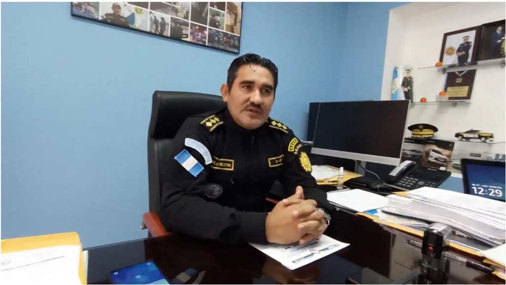 Helver Beltetón ha ostentaedo varios cargos dentro de la institución policial. (Foto: Hemeroteca PL)