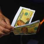 Billetes con la cara de Donald Trump