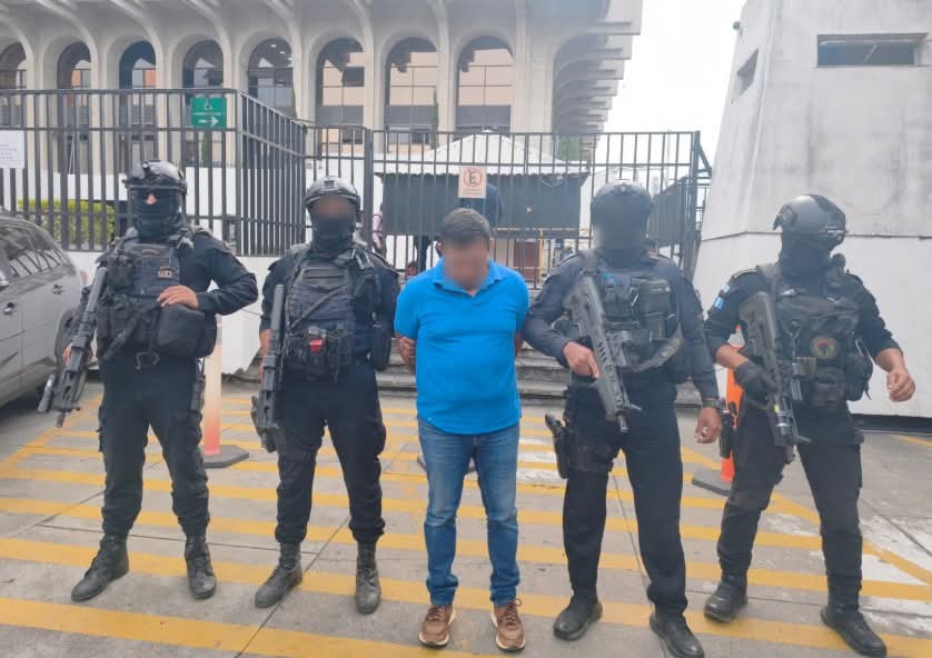 Capturan en Sacatepéquez a extraditable requerido por narcotráfico en Estados Unidos