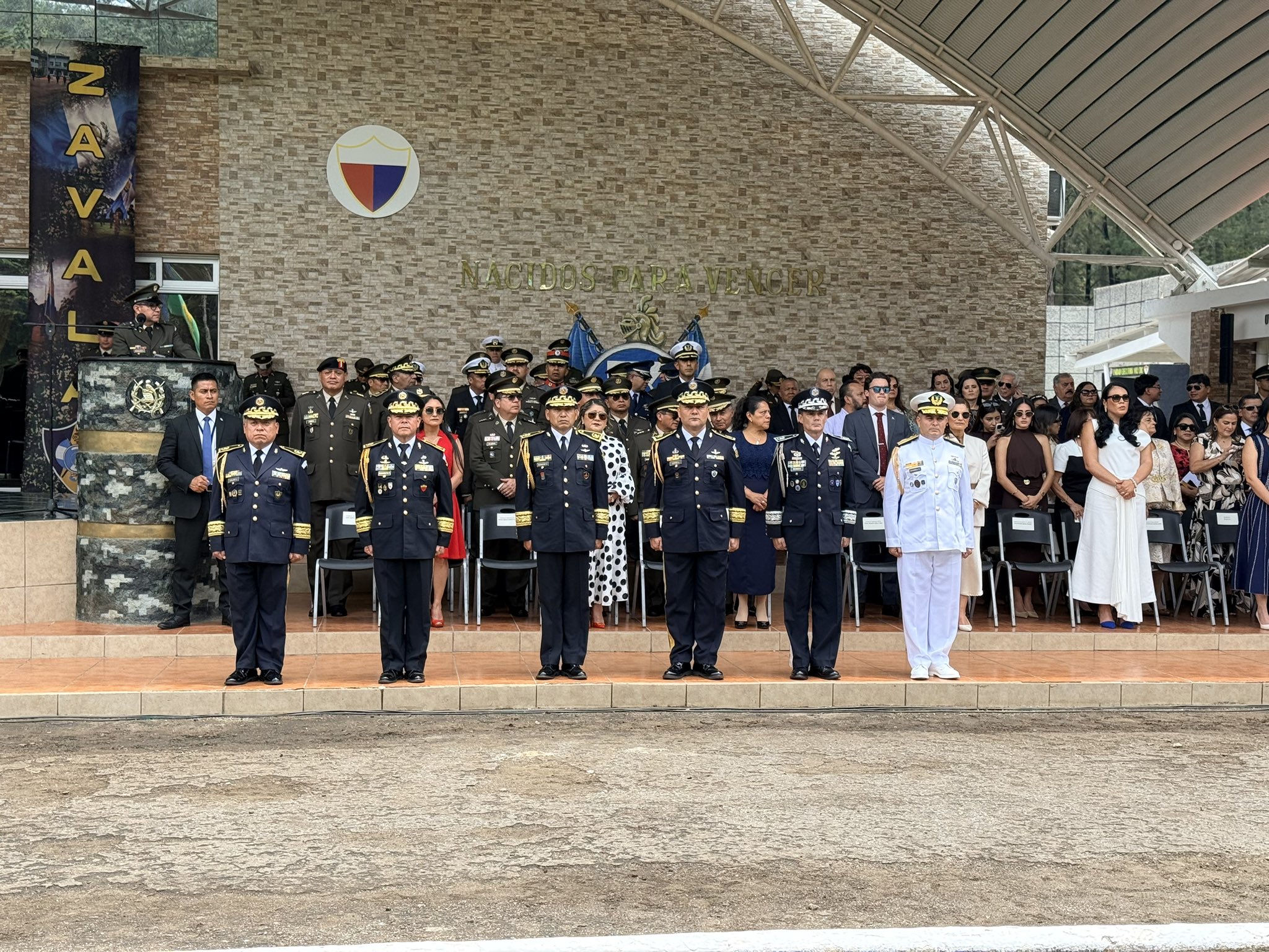 Ascensos en el Ejército