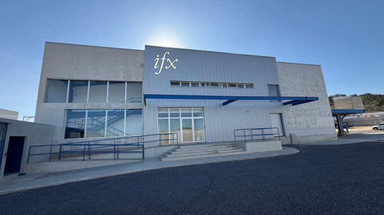 Apuesta tecnológica: IFX abre centro de datos Orión, con planes a futuro de invertir US$1