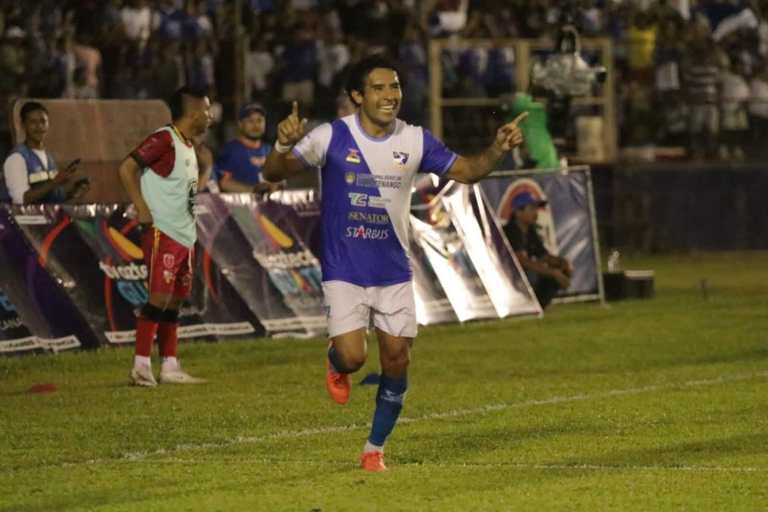 Suchitepéquez toma ventaja en la final tras vencer 1-