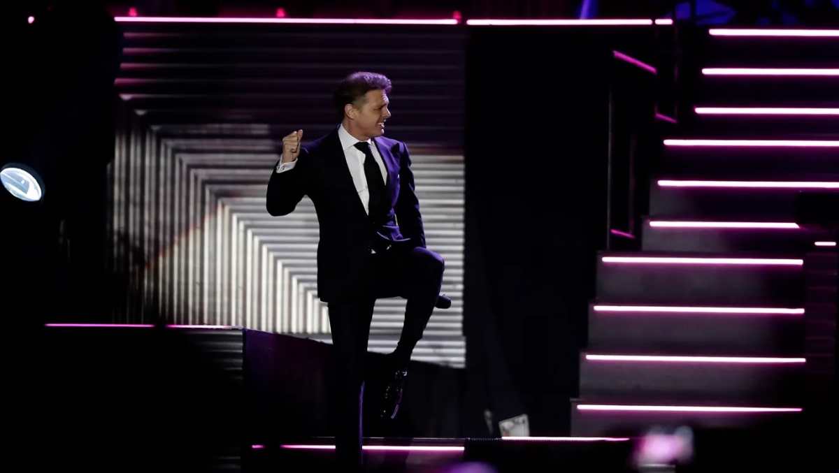 El cantante mexicano Luis Miguel durante su gira 2024. (Foto Prensa Libre: EFE)