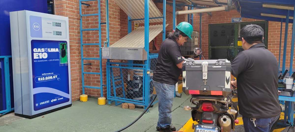 Gasolina E10 en Guatemala: prueba de UVG no detecta daños en motos, pero importadores piden que sea opcional