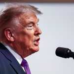 El presidente estadounidense Trump interviene en un evento sobre la asequibilidad de la atención médica.