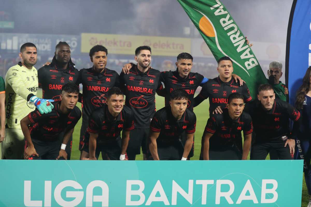 Municipal renuncia a la Supercopa Bantrab y Aurora FC toma su lugar en el torneo