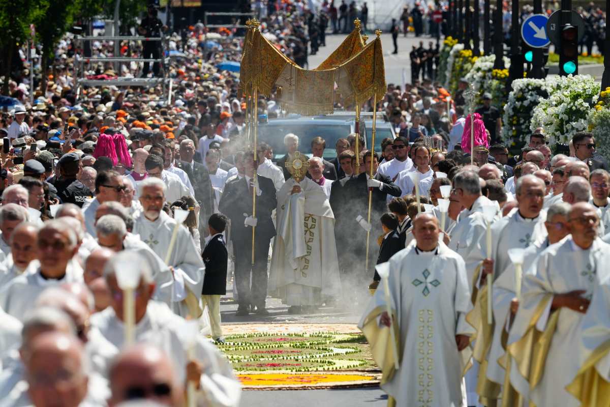 Papa León XIV celebra el Corpus Christi con más de 1.5 millo