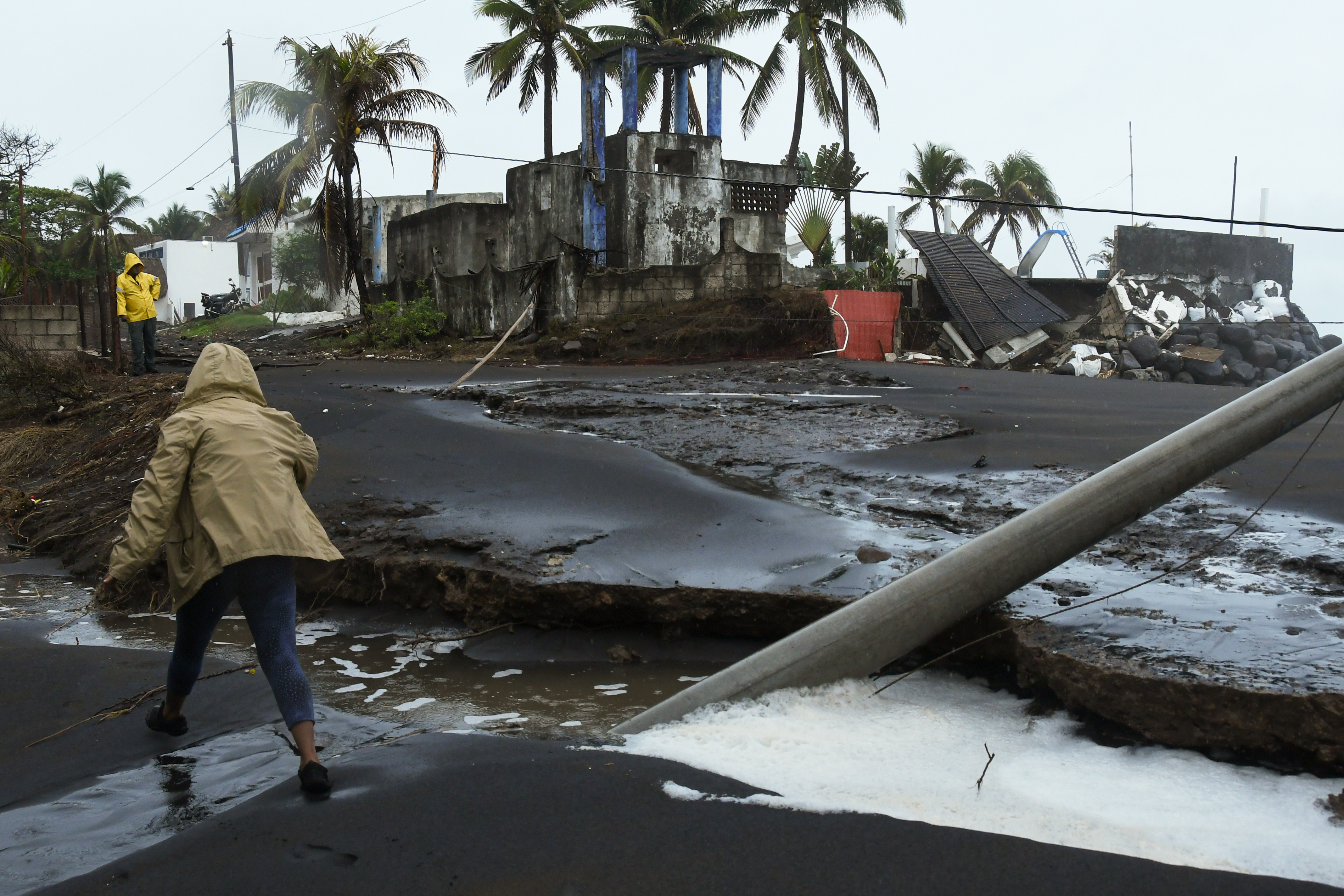 Tormenta tropical Cristina en Iztapa'