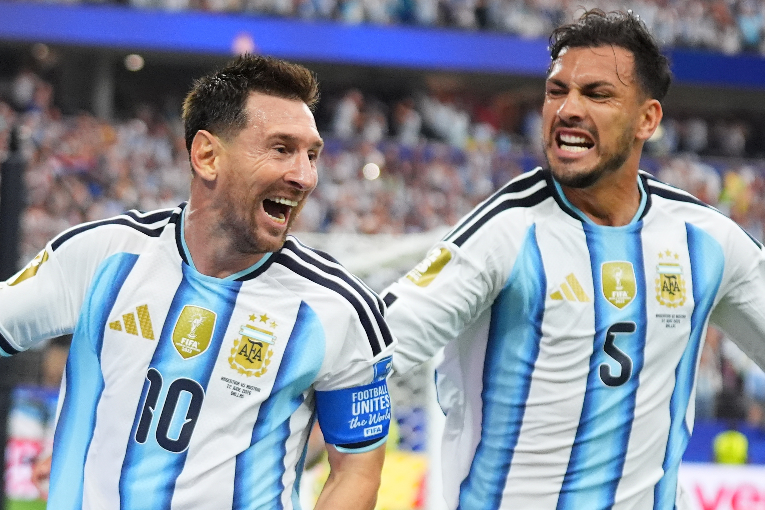 DALLAS (United States), 22/06/2026.- Lionel Messi (L) of Argentina celebrates with teammate Leandro Paredes after scoring the 2-0 goal during the FIFA World Cup 2026 group stage match Argentina against Austria, in Dallas, USA, 22 June 2026. EFE/EPA/JEFFREY MCWHORTER