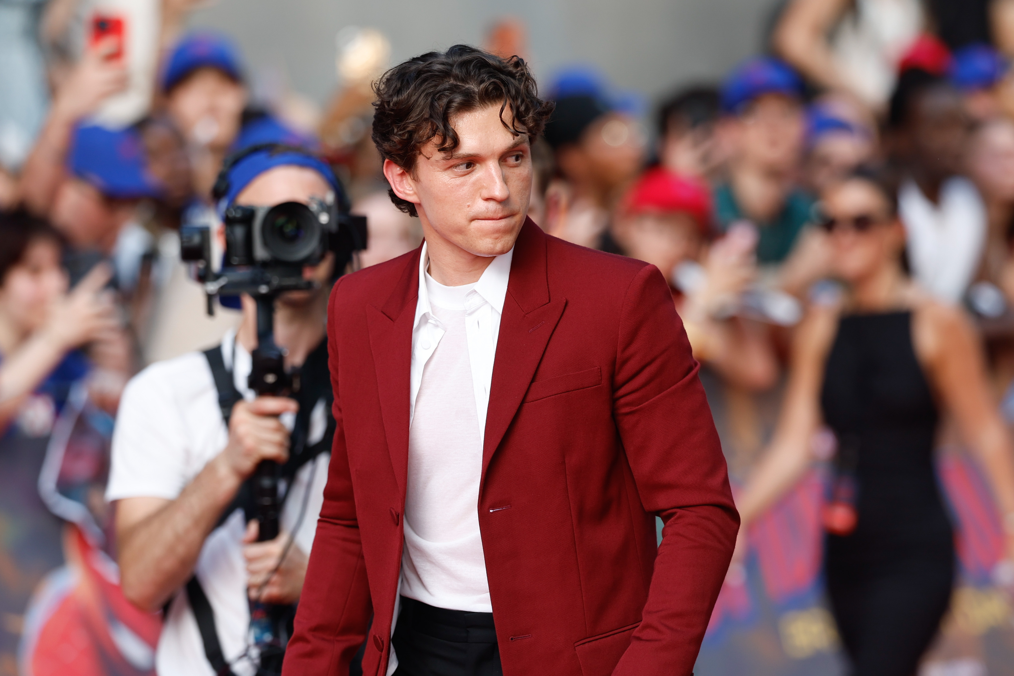 PARIS (France), 24/06/2026.- British actor Tom Holland arrives to a photocall for 'Spider-Man: Brand New Day' at UGC Cine Cite Bercy in Paris, France, 24 June 2026. (Cine, Francia) EFE/EPA/MOHAMMED BADRA