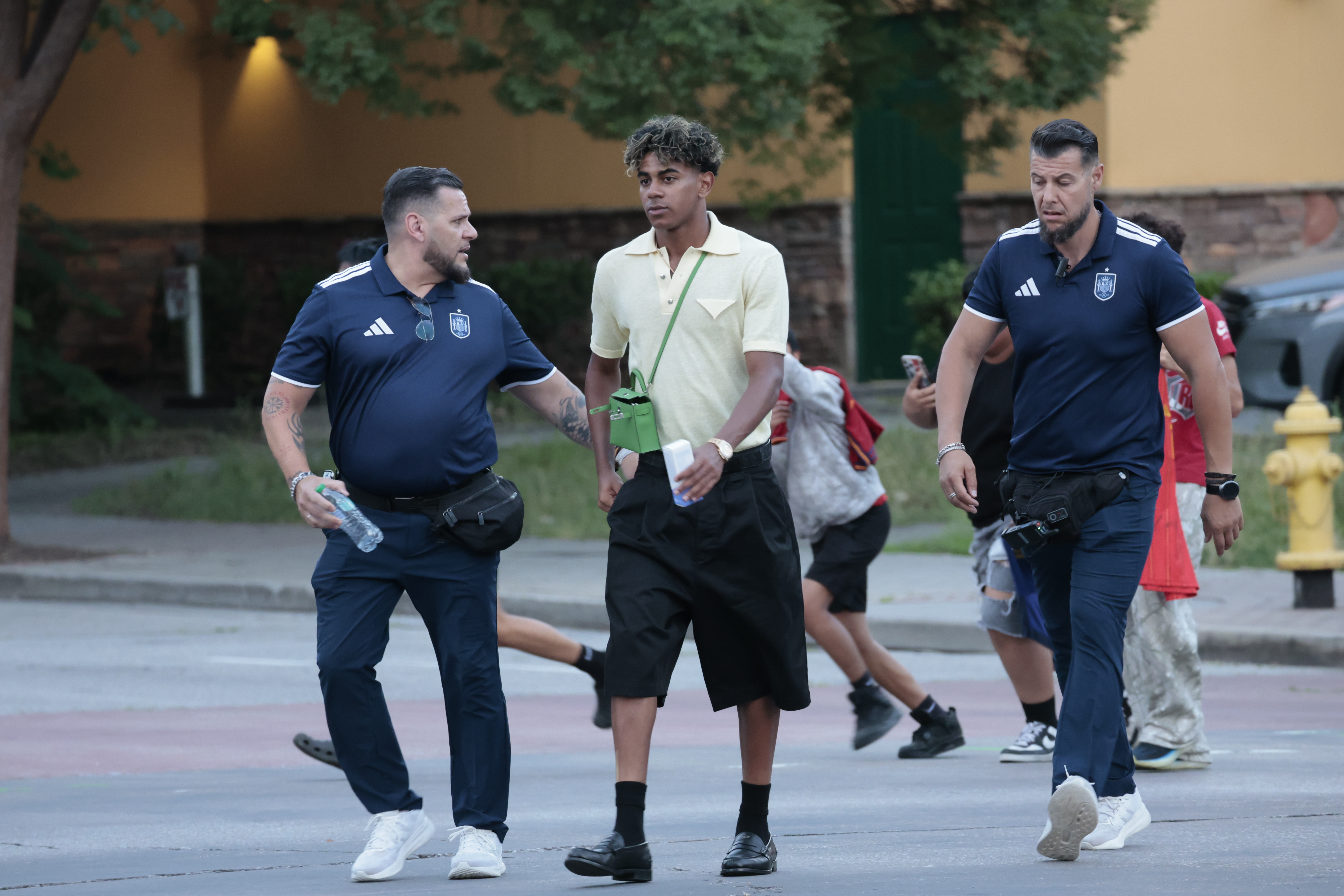 Lamine Yamal sorprende en Chattanooga con un paseo fuera del radar mundialista