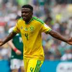 Teboho Mokoena de Sudáfrica reacciona tras recibir tarjeta roja por parte del árbitro brasileño Wilton Sampaio este jueves, durante un partido del grupo A del Mundial de la FIFA 2026 entre México y Sudáfrica en el estadio Ciudad de México (México). EFE/ Sashenka Gutiérrez Teboho Mokoena de Sudáfrica reacciona tras recibir tarjeta roja por parte del árbitro brasileño Wilton Sampaio este jueves, durante un partido del grupo A del Mundial de la FIFA 2026 entre México y Sudáfrica en el estadio Ciudad de México (México). EFE/ Sashenka Gutiérrez
