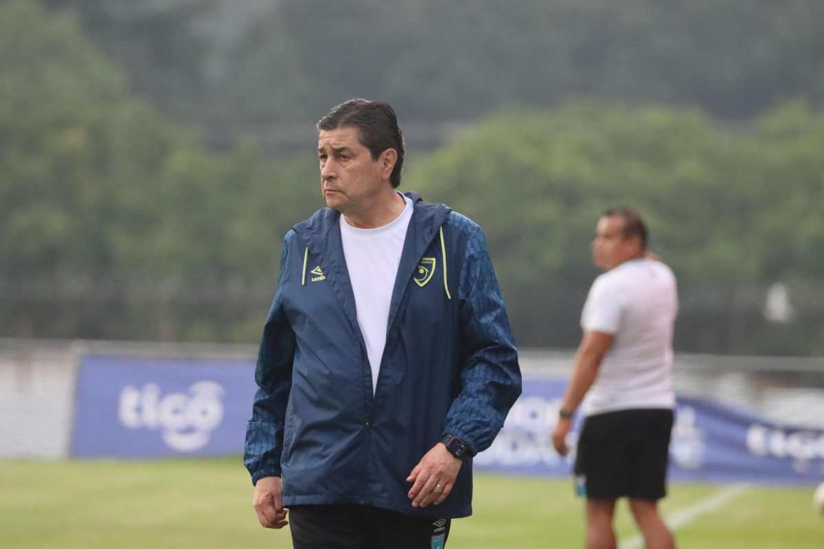 VIDEO | “Tenemos que cuidar nuestro prestigio”: la advertencia de Luis Fernando Tena antes de enfrentar a República Checa y Ecuador