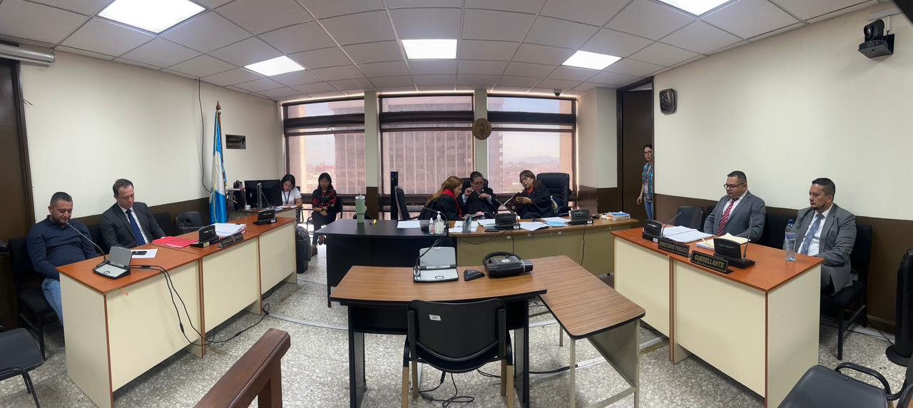 AUDIENCIA HERMANOS MORALES GUERRA. EXTRADICIÓN. 19-6-26
