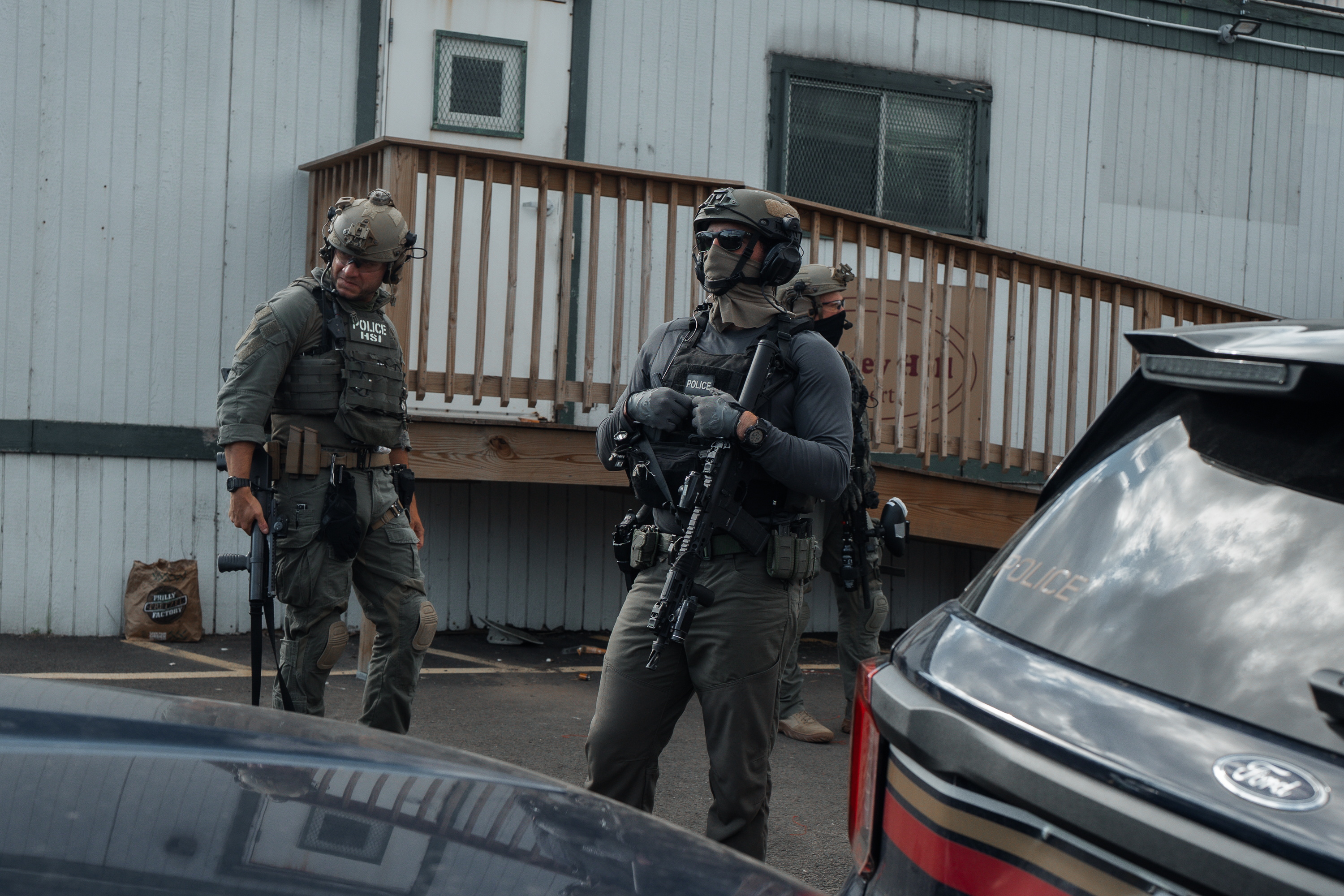 Protestas contra el ICE en medio de una huelga de hambre de reclusos en un centro de detención en Nueva Jersey.