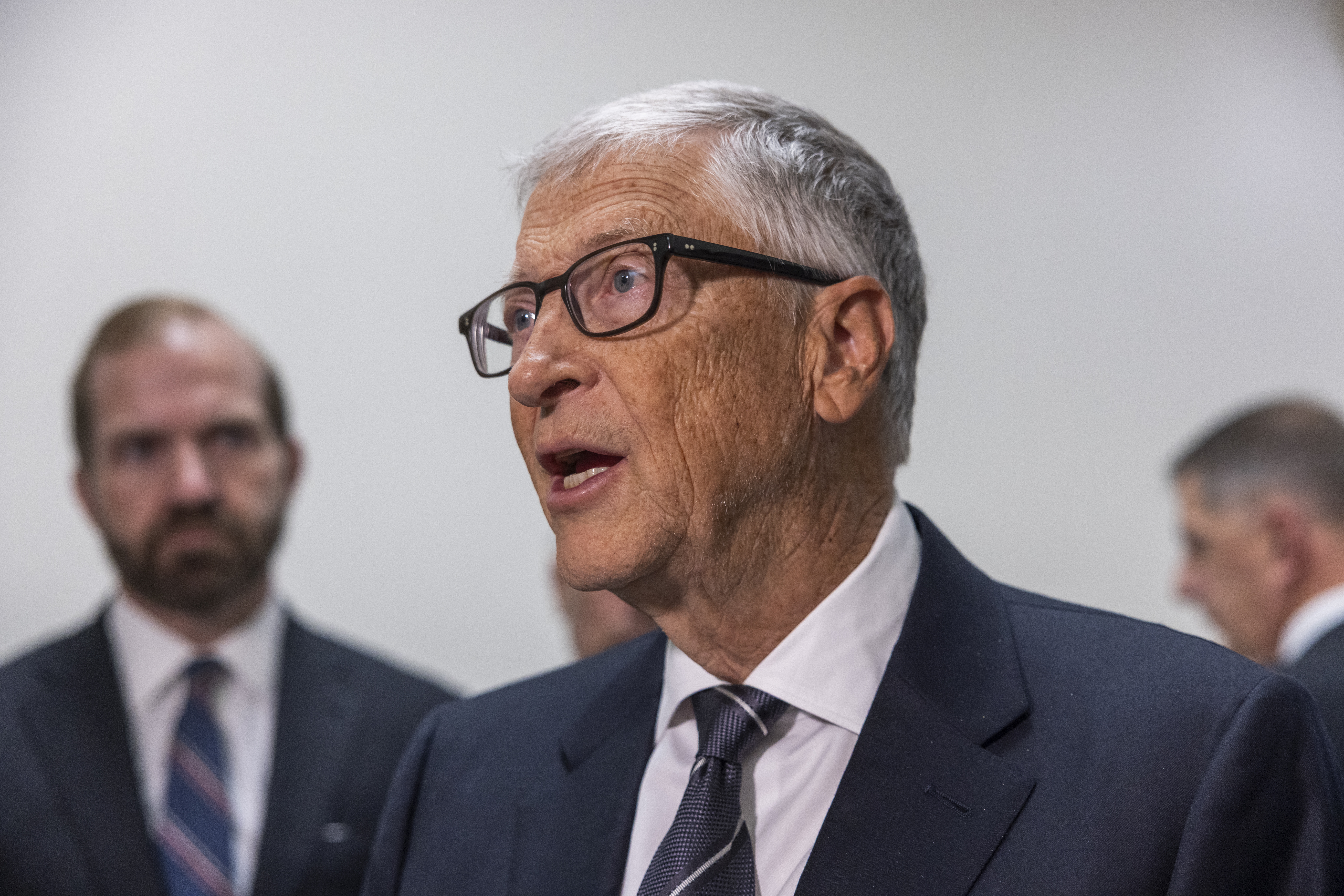 “No debí reunirme con él”: Las declaraciones de Bill Gates en EE. UU. sobre su vínculo con Jeffrey Epstein