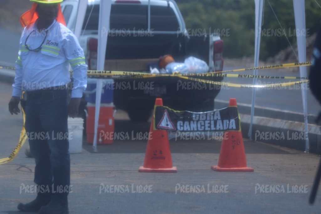 CIERRAN EN MAZATE PASO EN XOCHI