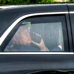 El presidente estadounidense Trump regresa a la Casa Blanca