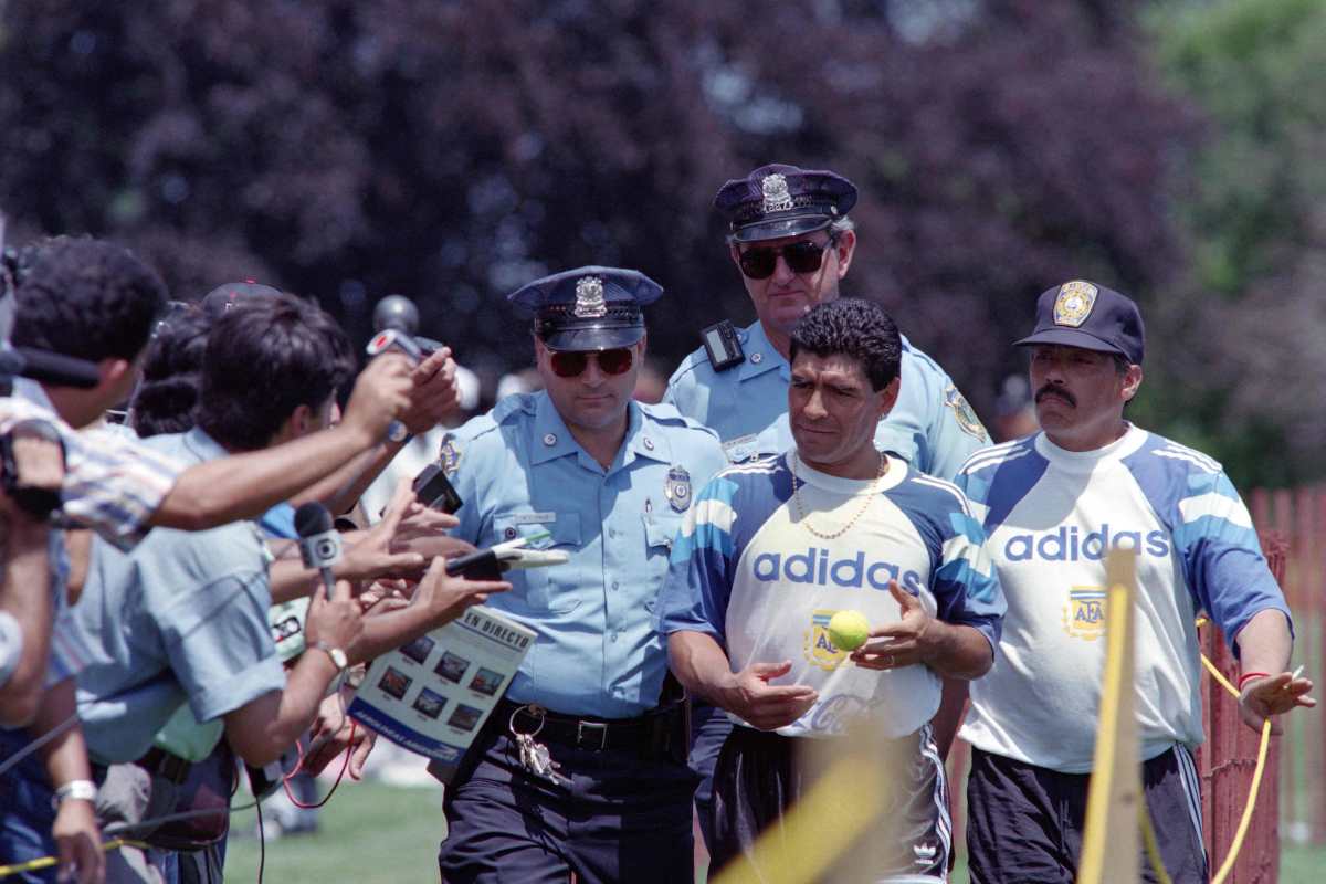 El positivo de Diego Maradona en 1994: Los nuevos detalles revelados por Nelson Castro