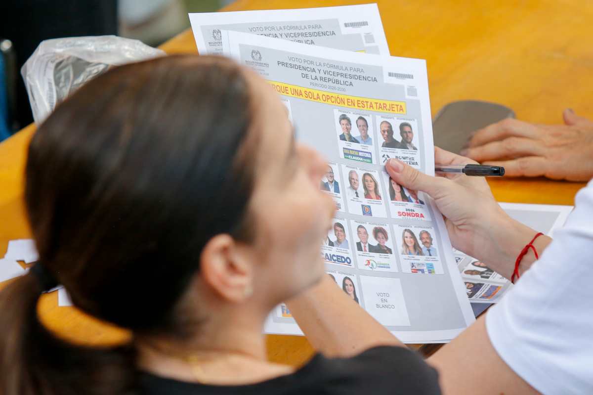 Elecciones en Colombia: cuándo será la segunda vuelta en donde participarán Abelardo de la Espriella e Iván Cepeda