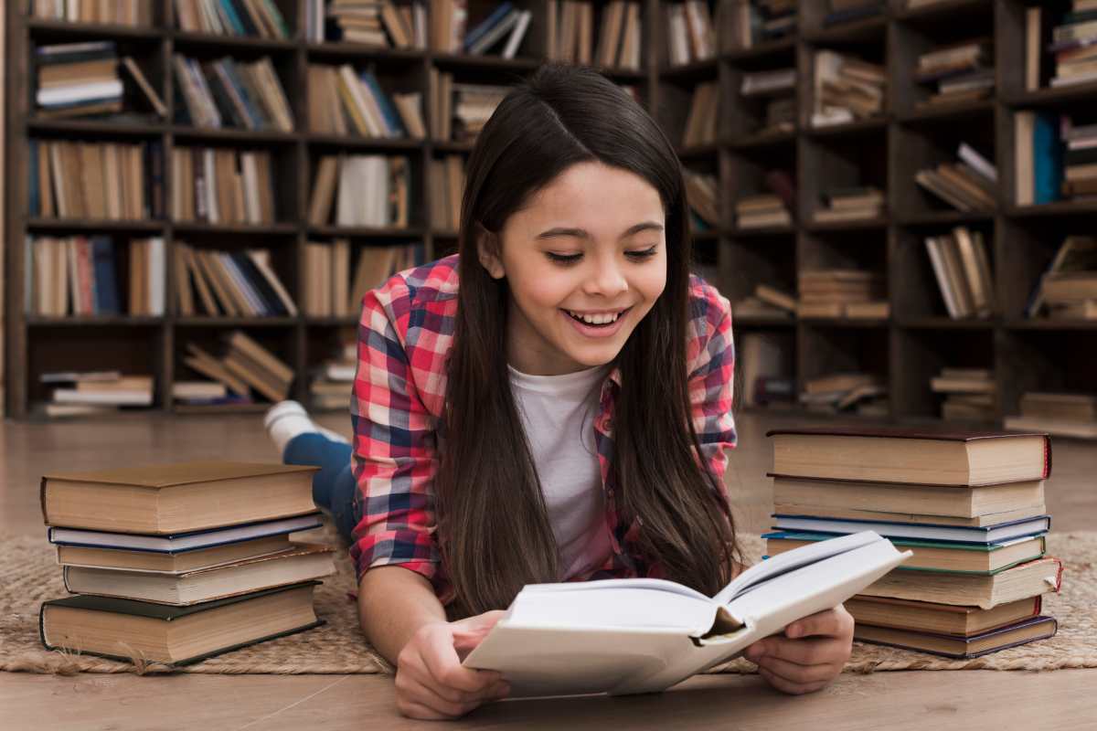 Qué desafíos y oportunidades enfrenta la literatura infantil y juvenil en Guatemala, según escritores