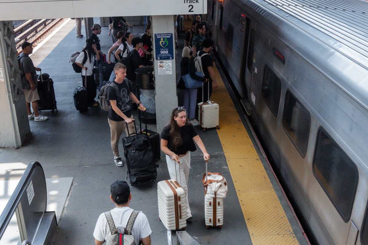 Por qué seis personas fueron apuñaladas en una estación de t