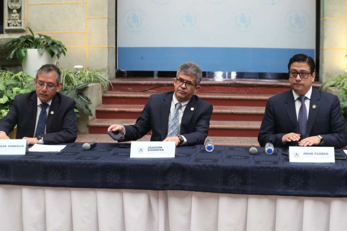conferencia-ministerio-de-salud.jpeg