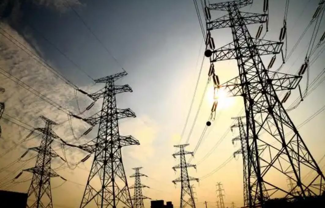 energía eléctrica torres de transmisión de electricidad