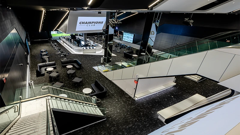 Allegiant Stadium, Las Vegas cuenta con diferentes espacios para diversas actividades, entre ellas espacios adyacentes para  eventos privados. (Foto, Prensa Libre: cortesía sitio web Allegiant Stadium) 