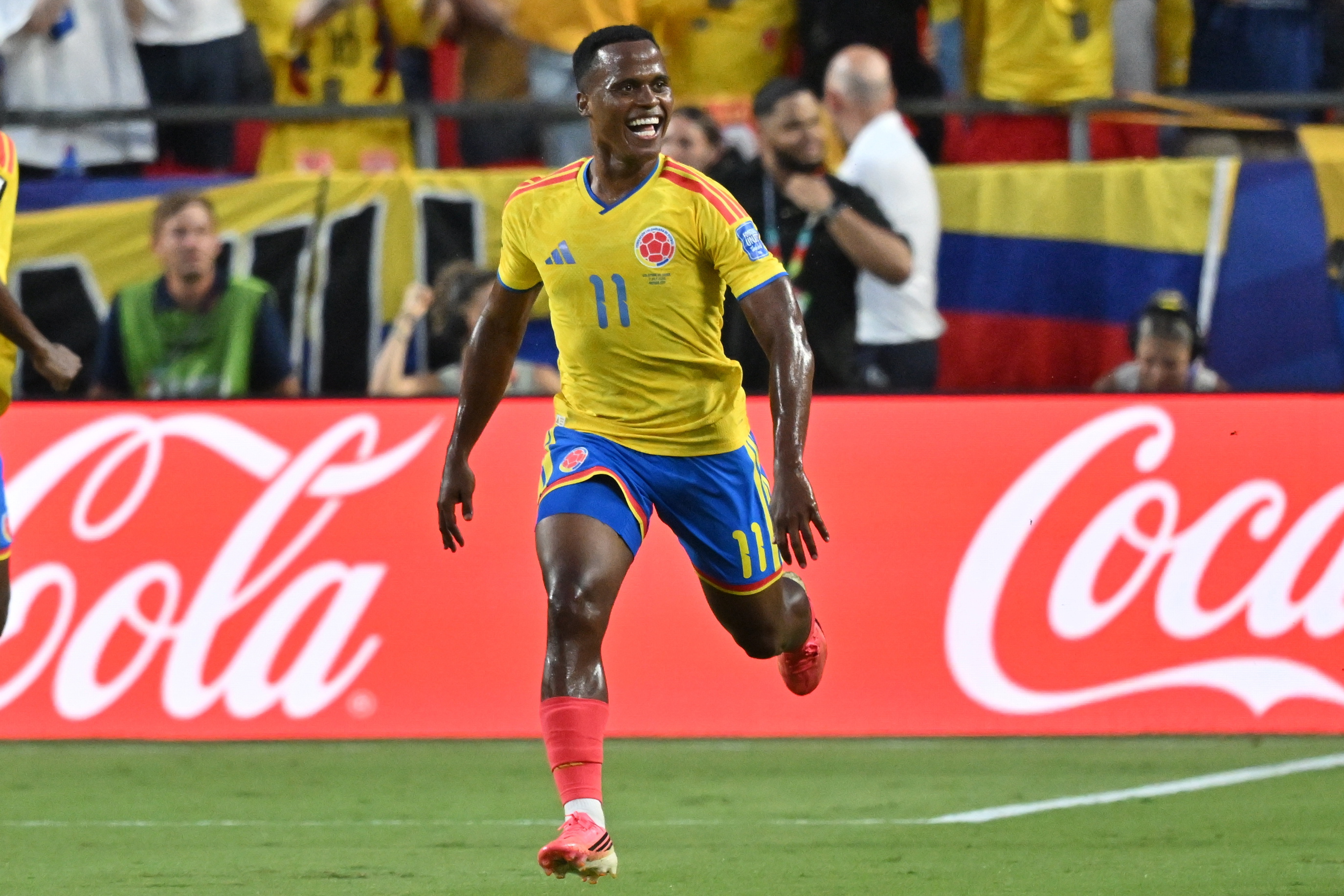 FOTODELDÍA EPA6605. KANSAS (ESTADOS UNIDOS), 03/07/2026.- Jhon Arias de Colombia celebra un gol este viernes, durante un partido de dieciseisavos de final del Mundial de la FIFA 2026 entre Colombia y Ghana en el estadio Arrowhead en Kansas (Estados Unidos). EFE/ Amy Kontras