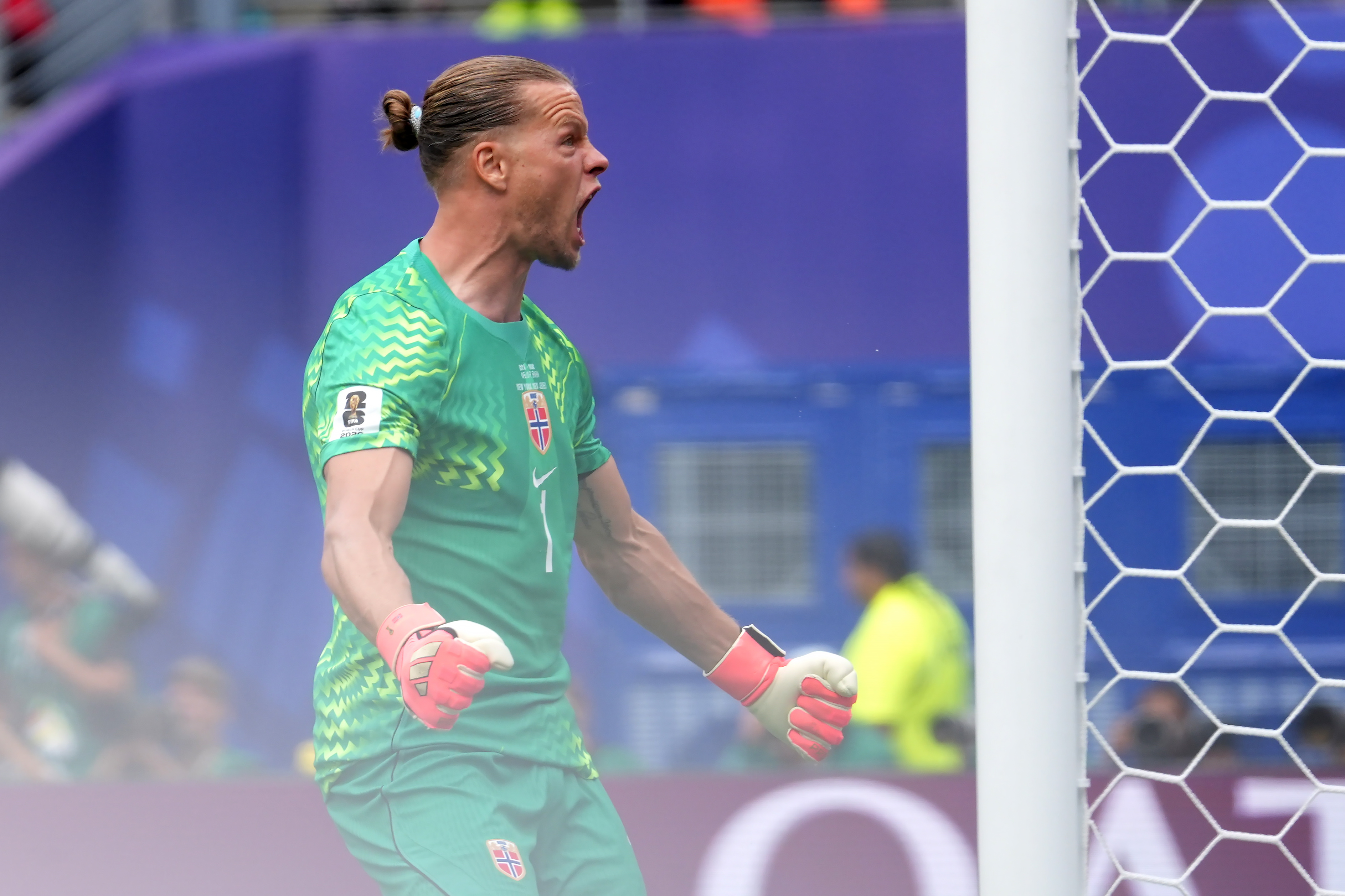 AMDEP8184. NUEVA JERSEY (ESTADOS UNIDOS), 05/07/2026.- Orjan Nyland de Noruega celebra al tapar un penalti este domingo, en un partido por los octavos de final del Mundial de la FIFA 2026 entre Brasil y Noruega en el estadio MetLife en Nueva Jersey (Estados Unidos). EFE/ Angel Colmenares