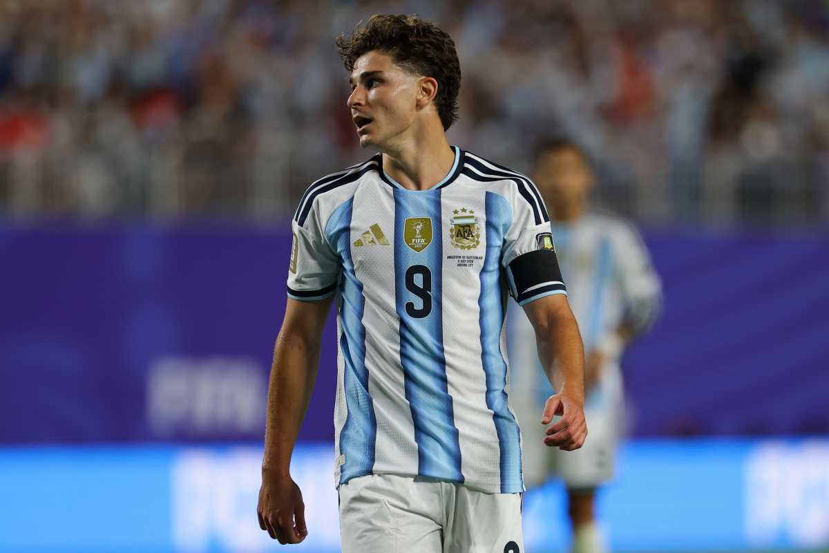 KANSAS CITY (United States), 12/07/2026.- Julian Alvarez of Argentina looks on during the FIFA World Cup 2026 quarterfinals match Argentina vs Switzerland, in Kansas City, Missouri, USA, 11 July 2026. (Suiza) EFE/EPA/CHRISTOPHER NEUNDORF