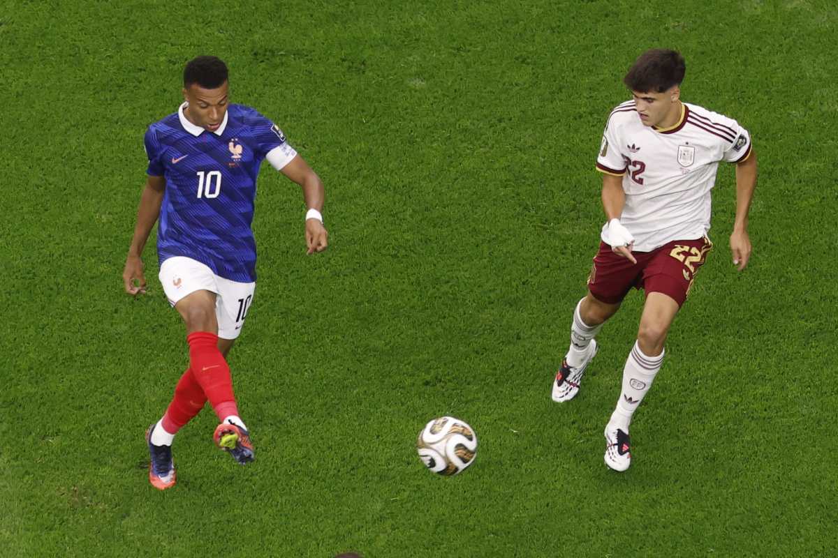 Francia y España se miden este martes en Dallas para conocer al primer finalista de la Copa del Mundo 2026.(Foto Prensa Libr: EFE).