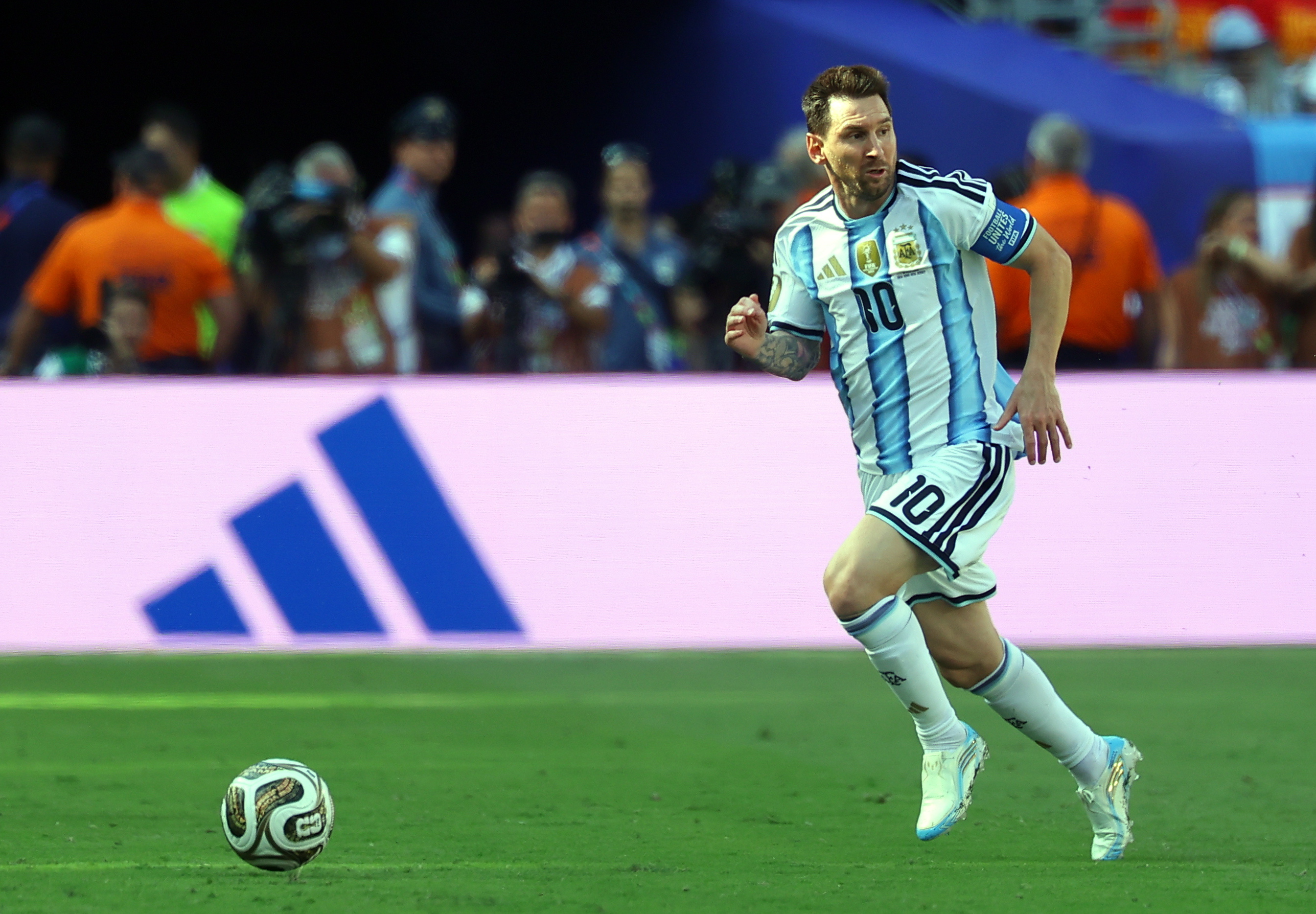 Lionel Messi tendrá una serie animada en Disney+: así son las primeras imágenes de “Messi and the Giants”