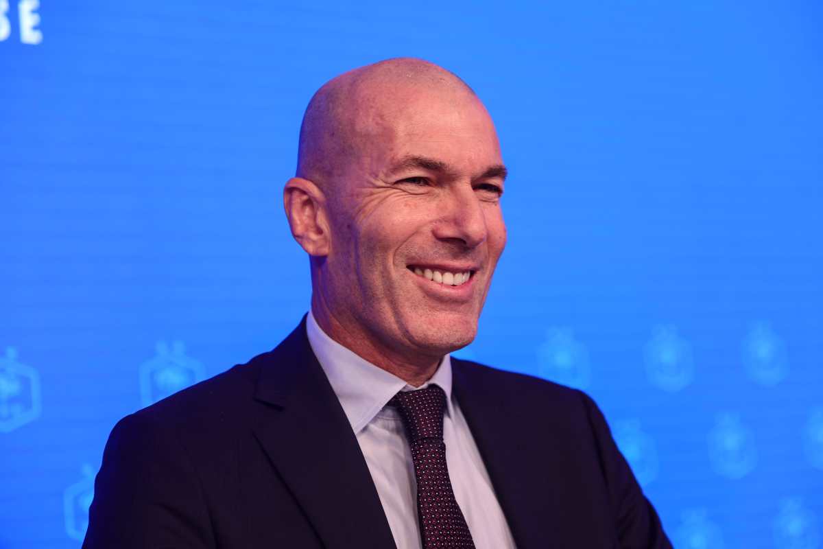 El regreso de una leyenda: Francia presenta a Zinedine Zidane como su nuevo seleccionador