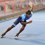 Faberson Bonilla conquistó su segunda medalla de oro en Santo Domingo 2026 al imponerse en los 200 metros meta contra meta. Foto Prensa Libre: COG