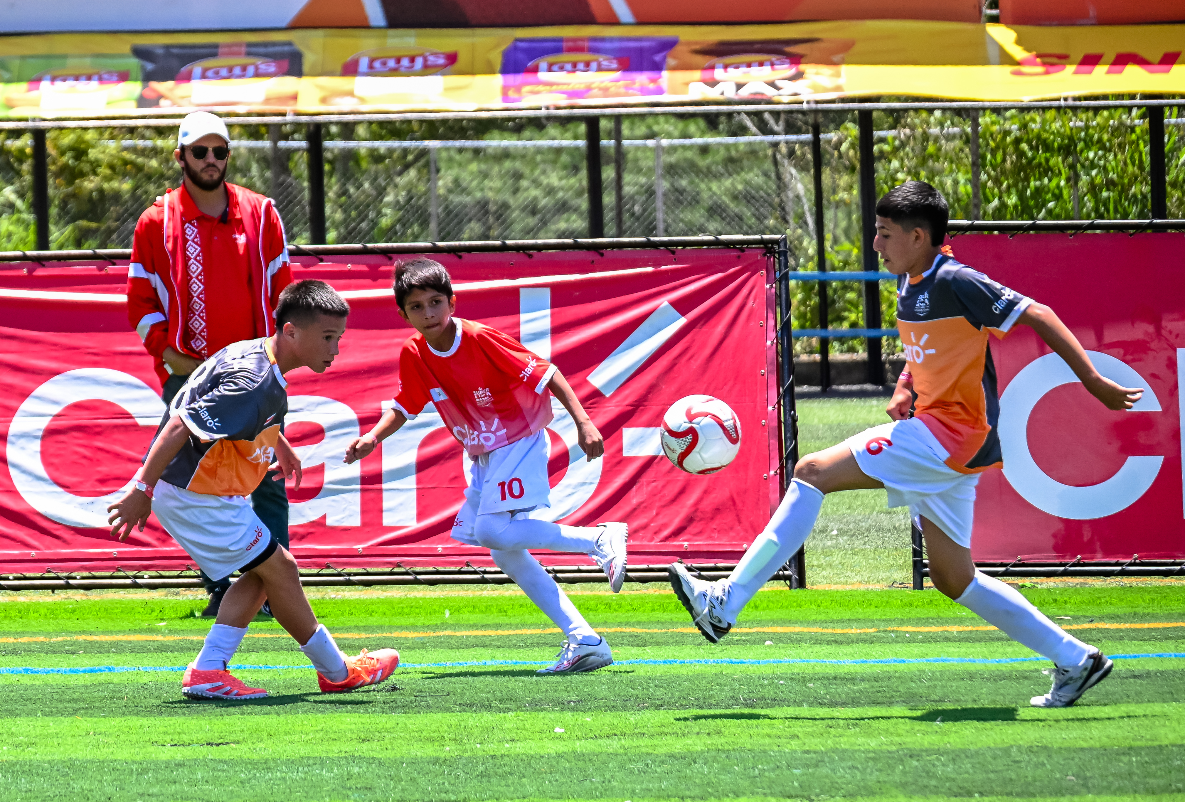 La Superliga Claro 2026 reúne en Guatemala a 16 equipos de Centroamérica. (Foto Prensa Libre: Sergio Muñoz).
